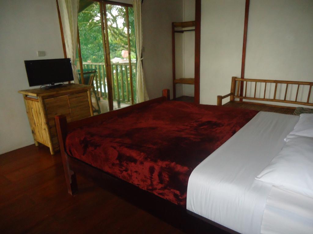 Hotel Lara'S Planet El Castillo de La Concepcion Room photo